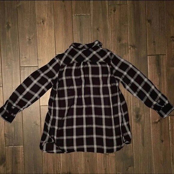 Isabel Maternity Black & White Plaid Button Down S - Picture 4 of 4